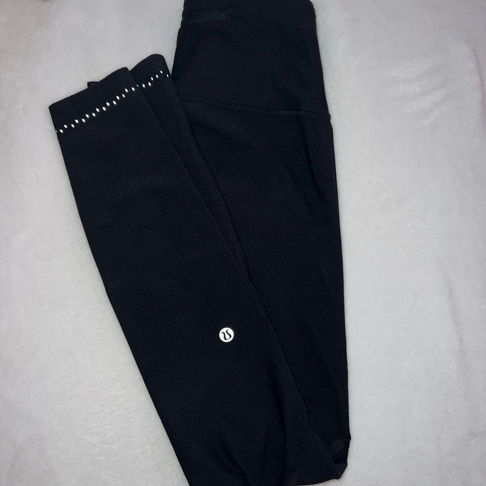 Lululemon black leggings regular length